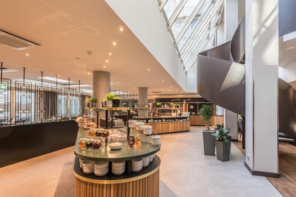 Hilton Garden Inn Frankfurt City Centre Frankfurt pe Main Exterior foto